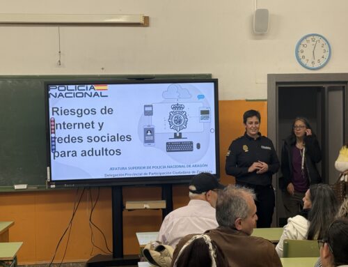 CHARLA «RIESGOS DE INTERNET»